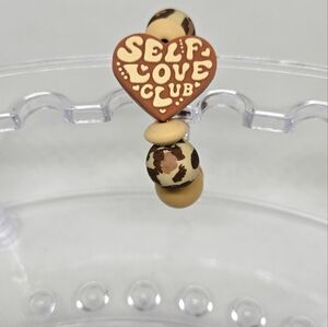 NWT Carmel and Tan Self Love Heart Silicon Beaded Tumbler Cup Charm